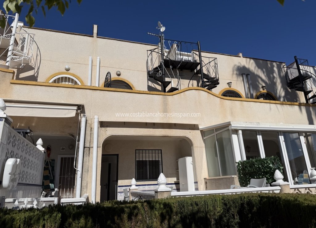 Venta - Townhouse - La Florida