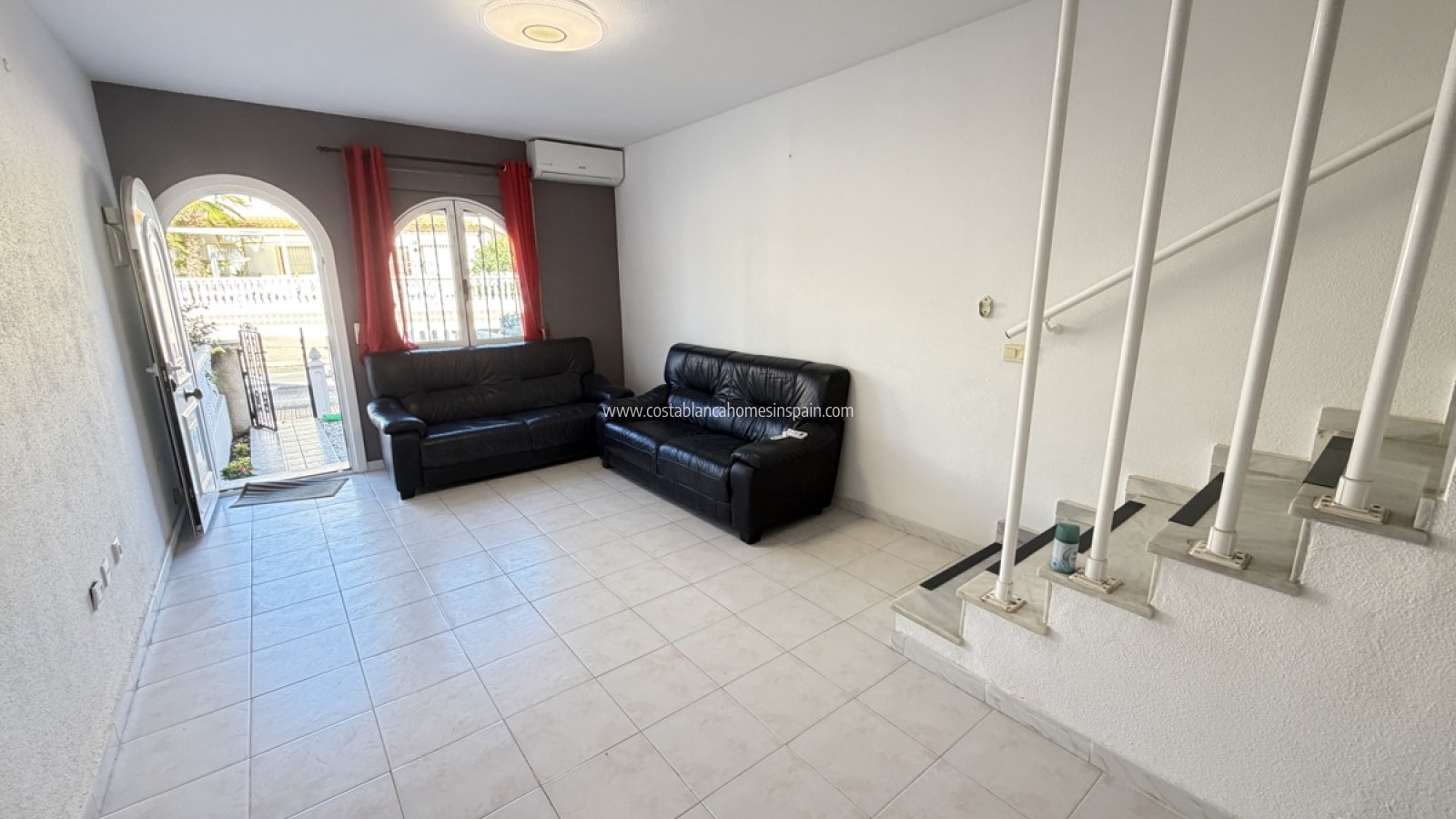 Venta - Townhouse - La Florida