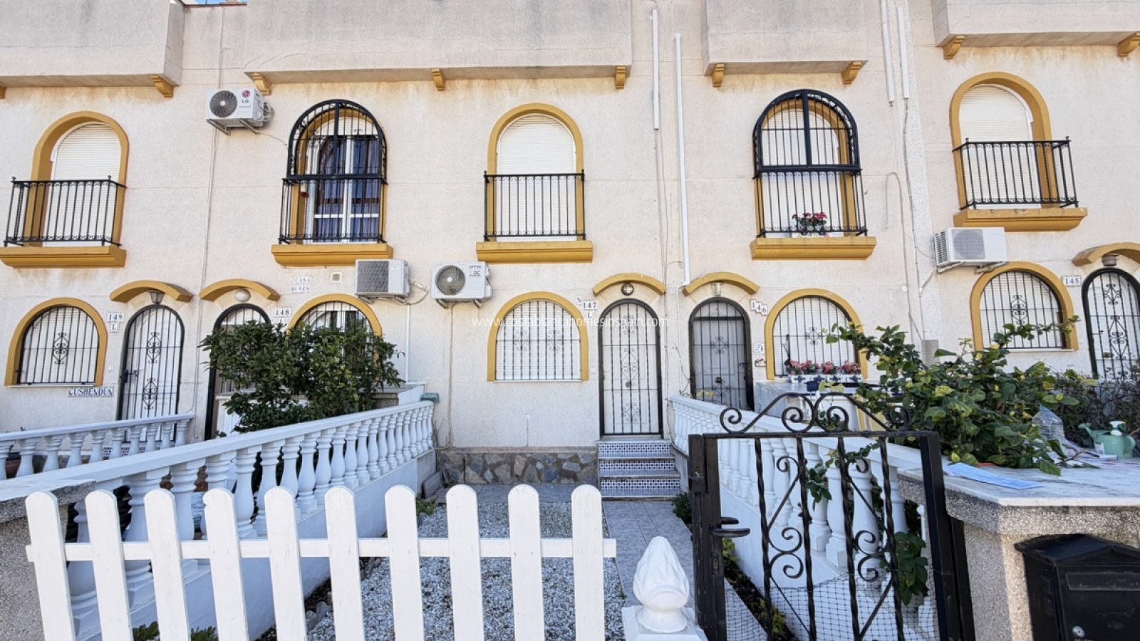 Venta - Townhouse - La Florida