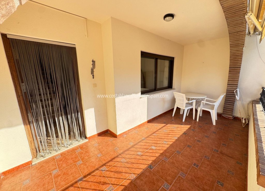 Venta - Townhouse - San Miguel de Salinas