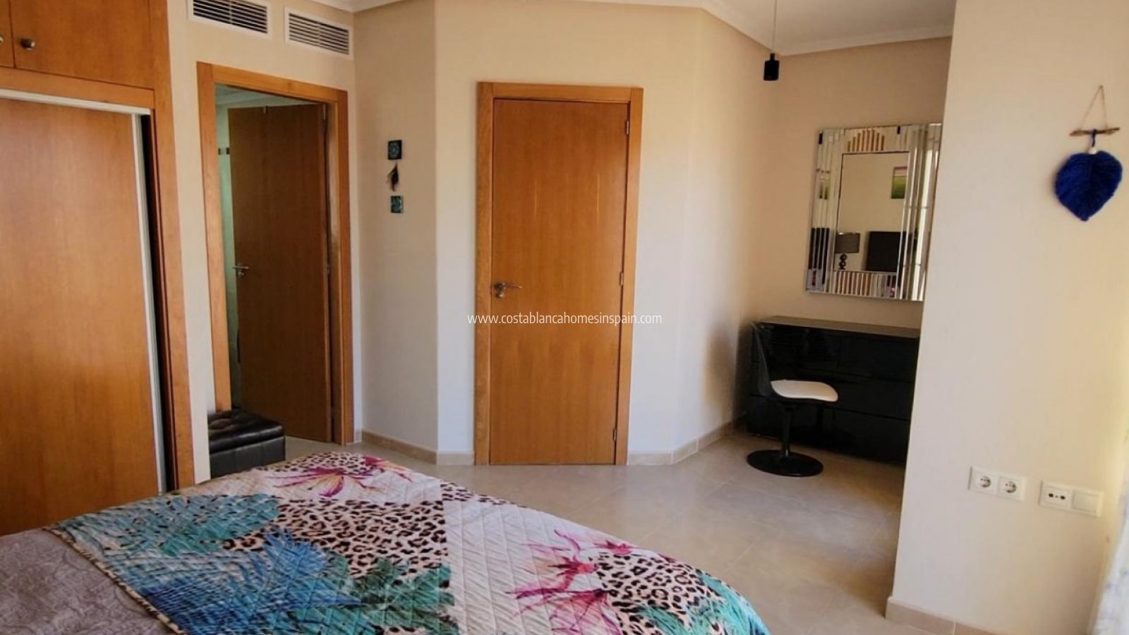 Venta - Townhouse - San Miguel de Salinas