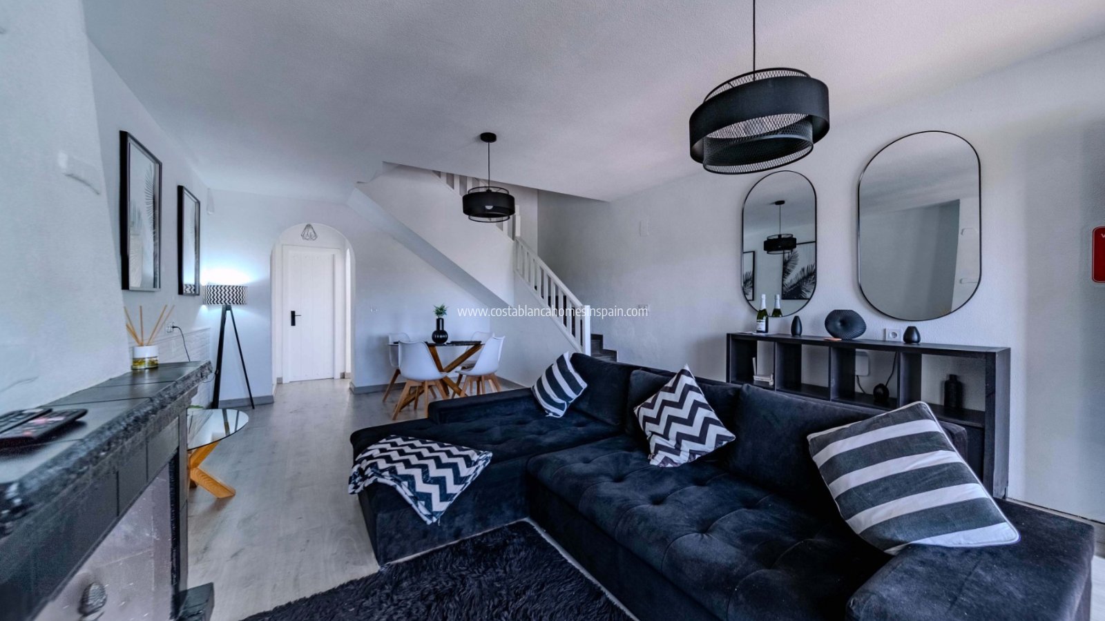 Venta - Townhouse - Villamartin - Costa Blanca